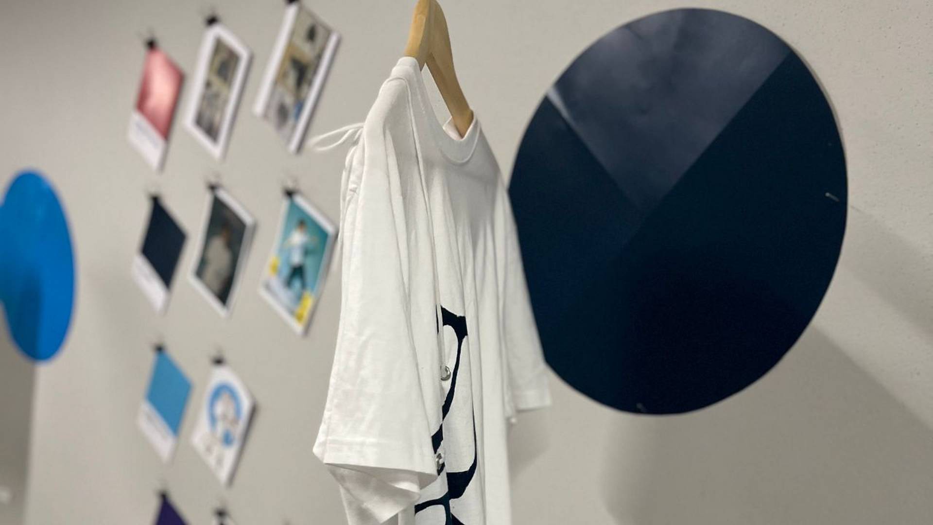 Weisses T-Shirt, bedruckt