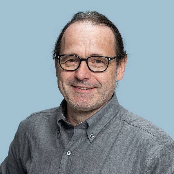 Portraitfoto von Markus Pawlick - Lehrgangsleiter Industrial Design HF - Schule für Gestaltung St.Gallen