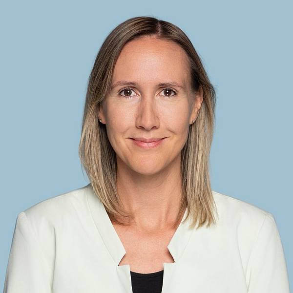 Porträtfoto von Fabienne Signer