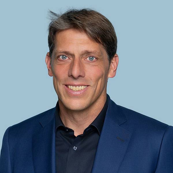 Portraitfoto von Jörn Steffen