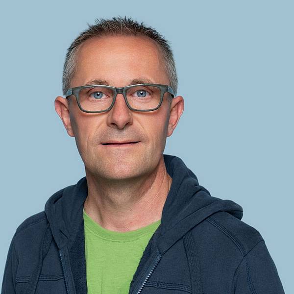 Portraitfoto von Lukas Fitze