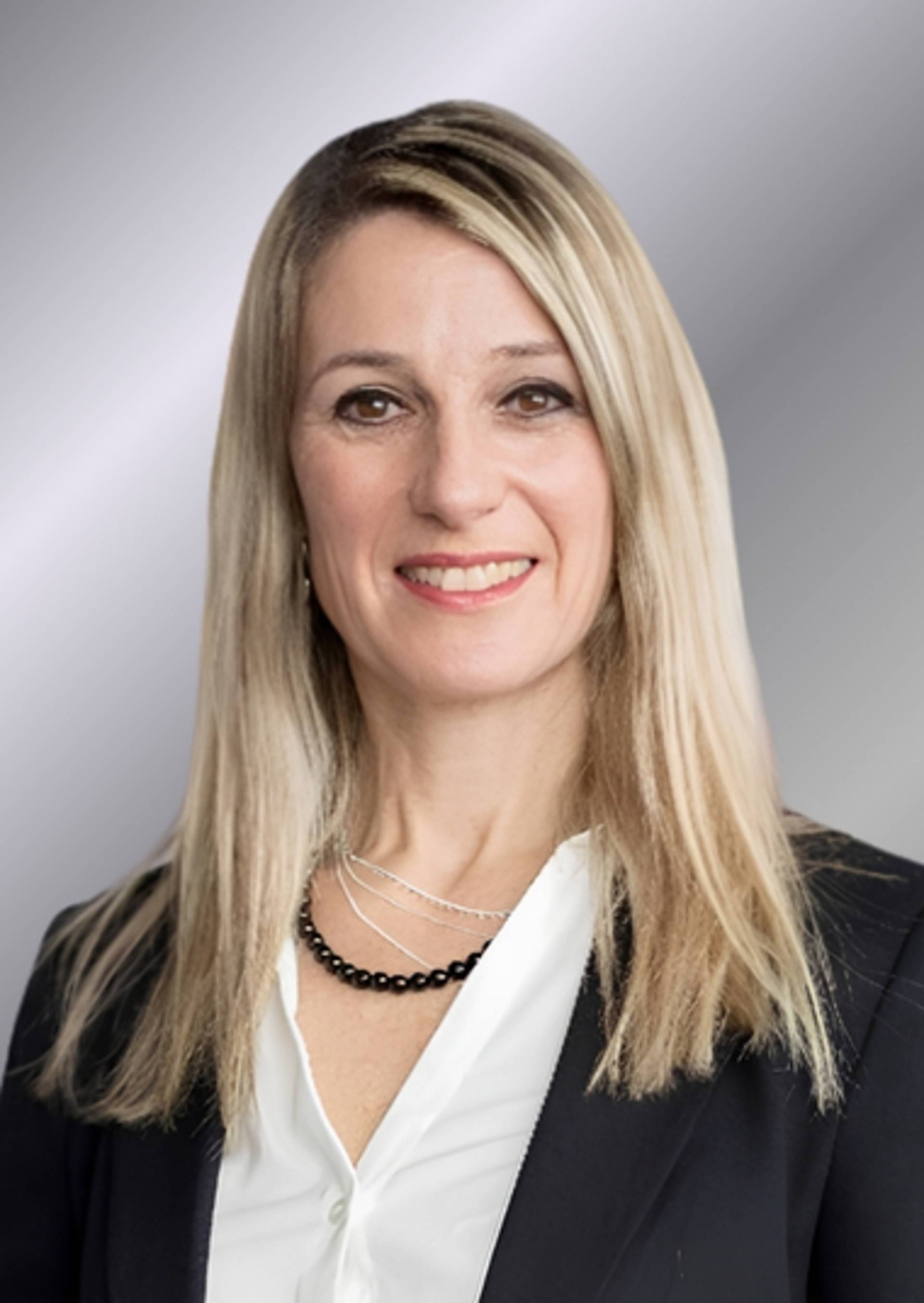 Portraitfoto von Claudia Hug