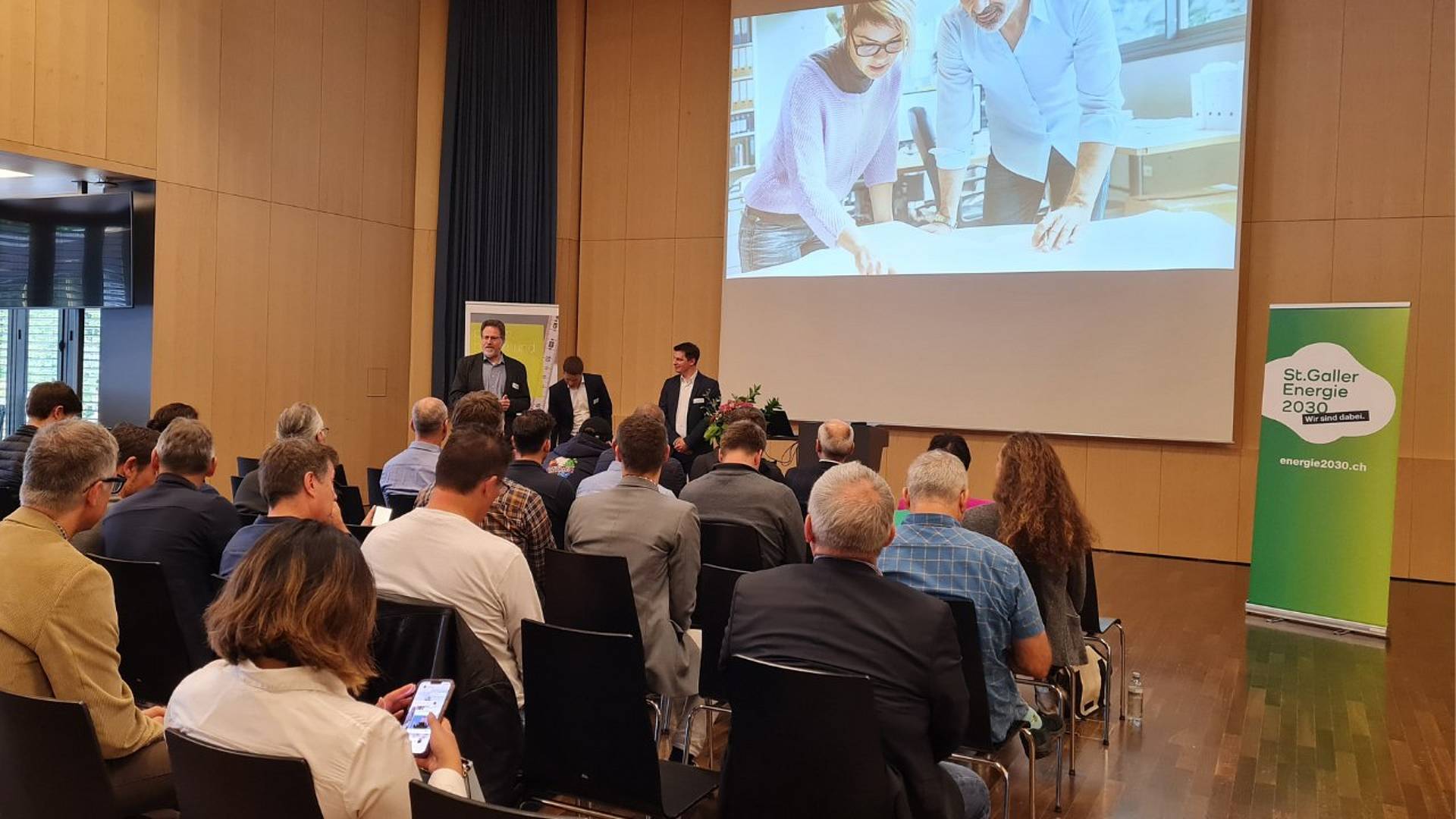 Daniel Gerber und Referenten am 3. BIM-Frühstücksgespräch