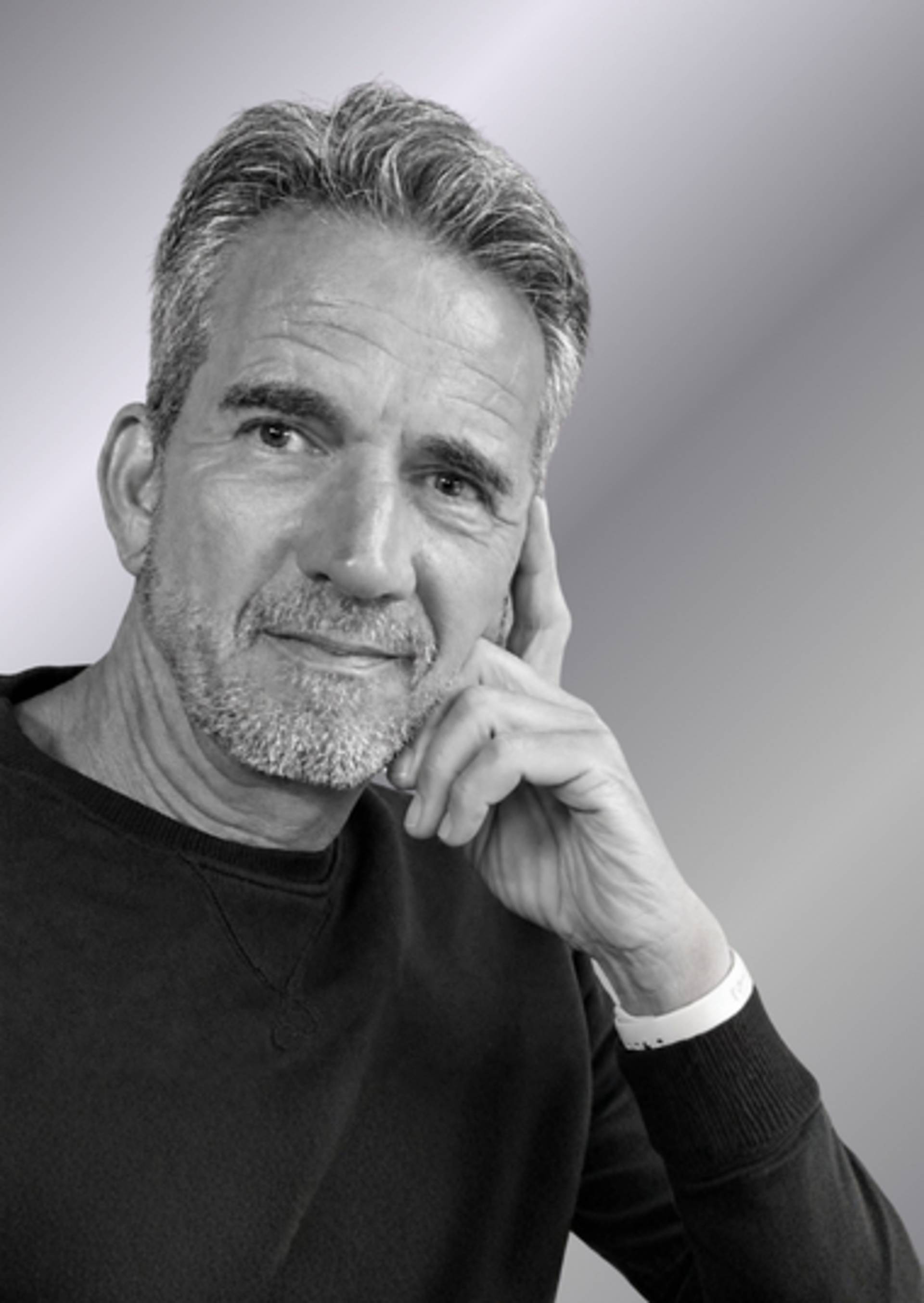 Portraitfoto von Harry van der Schans