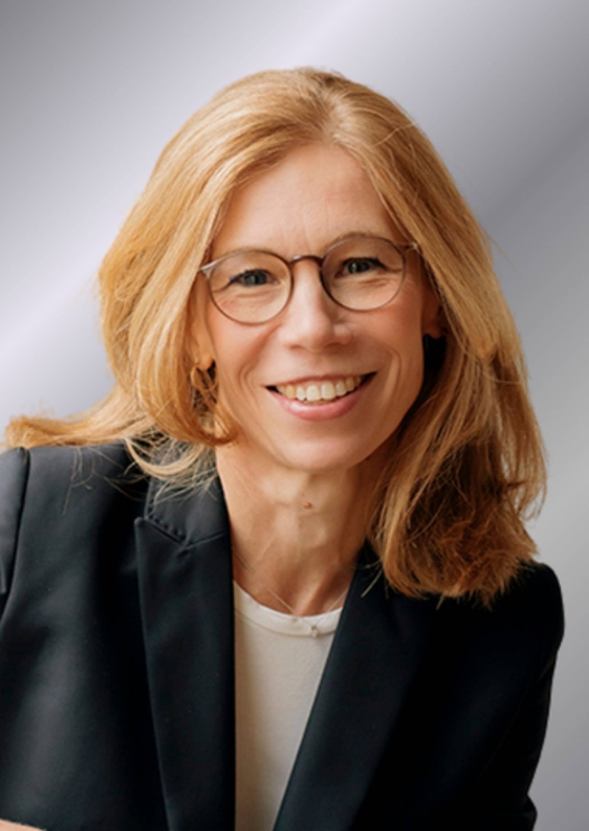 Portraitfoto von Barbara Pampe